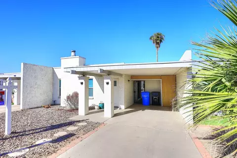728 E Dobbins Rd, Phoenix, AZ 85042 photo 2