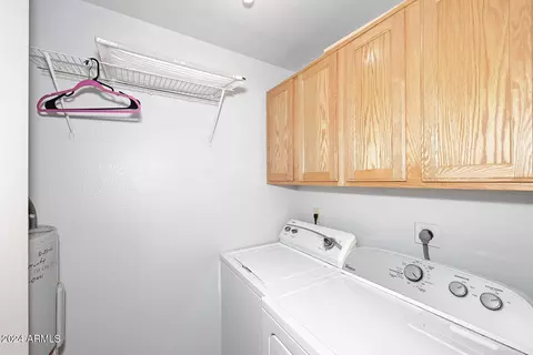 728 E Dobbins Rd, Phoenix, AZ 85042 photo 25