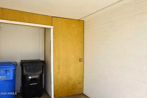 728 E Dobbins Rd, Phoenix, AZ 85042 photo 33