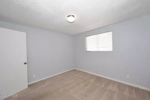 728 E Dobbins Rd, Phoenix, AZ 85042 photo 22