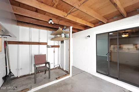 728 E Dobbins Rd, Phoenix, AZ 85042 photo 32