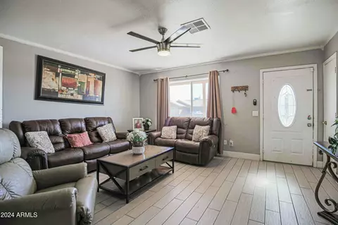 2902 E Chipman Rd, Phoenix, AZ 85040 photo 14