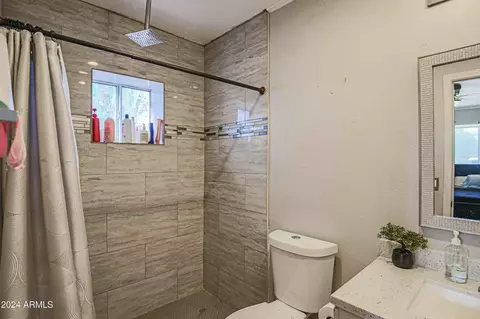 2902 E Chipman Rd, Phoenix, AZ 85040 photo 10
