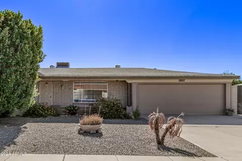 5907 E Dallas St, Mesa, AZ 85205
