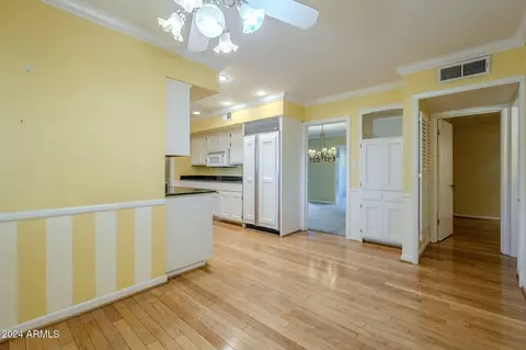 110 W Glenn Dr, Phoenix, AZ 85021 photo 12