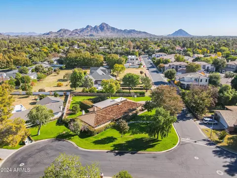 110 W Glenn Dr, Phoenix, AZ 85021 photo 4