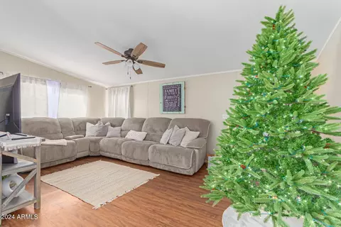 1322 W Summerside Rd, Phoenix, AZ 85041 photo 2