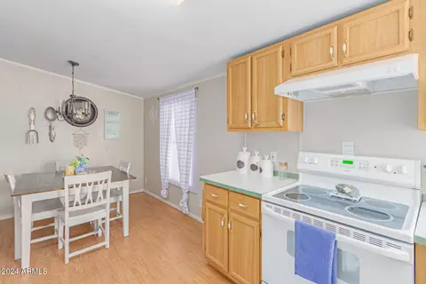 1322 W Summerside Rd, Phoenix, AZ 85041 photo 18