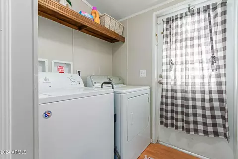 1322 W Summerside Rd, Phoenix, AZ 85041 photo 24
