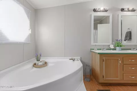 1322 W Summerside Rd, Phoenix, AZ 85041 photo 11