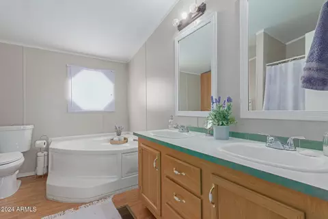 1322 W Summerside Rd, Phoenix, AZ 85041 photo 9