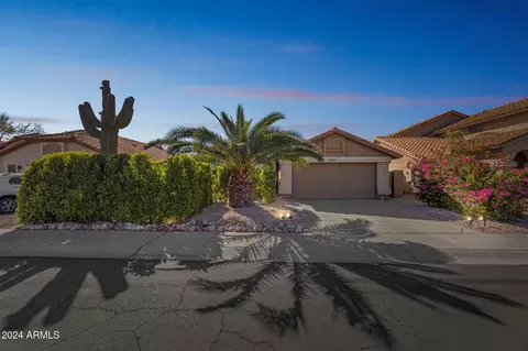 2531 E Granite View Dr, Phoenix, AZ 85048