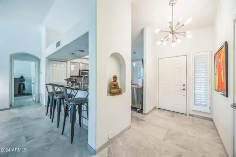 2531 E Granite View Dr, Phoenix, AZ 85048 photo 5
