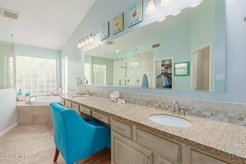 674 W Estrella Dr, Gilbert, AZ 85233 photo 14