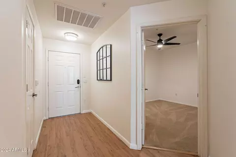 920 E Devonshire Ave #2019, Phoenix, AZ 85014 photo 5