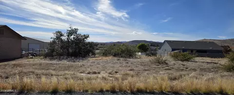 20201 E Saguaro Dr #2072, Mayer, AZ 86333