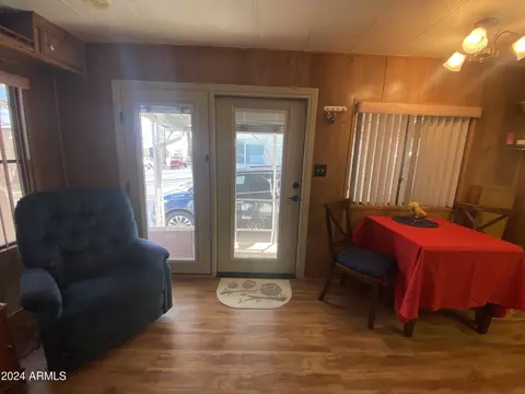 1084 S Shoshone Dr, Apache Junction, AZ 85119 photo 6
