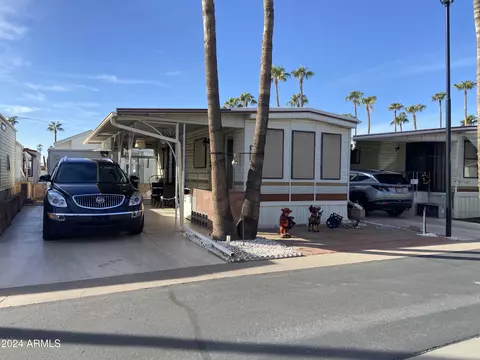 1084 S Shoshone Dr, Apache Junction, AZ 85119