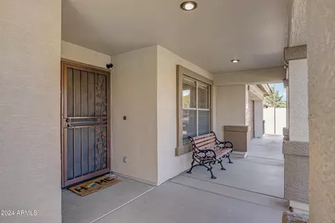 1633 E Carla Vista Dr, Gilbert, AZ 85295 photo 6