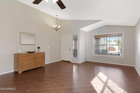 1633 E Carla Vista Dr, Gilbert, AZ 85295 photo 28