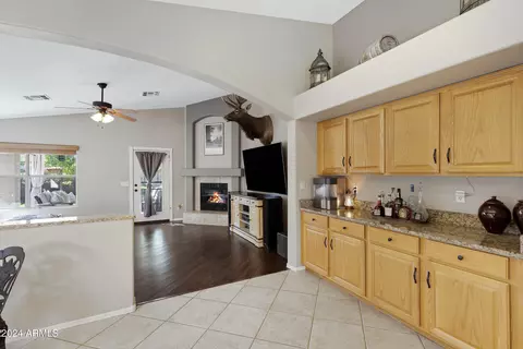 1633 E Carla Vista Dr, Gilbert, AZ 85295 photo 12