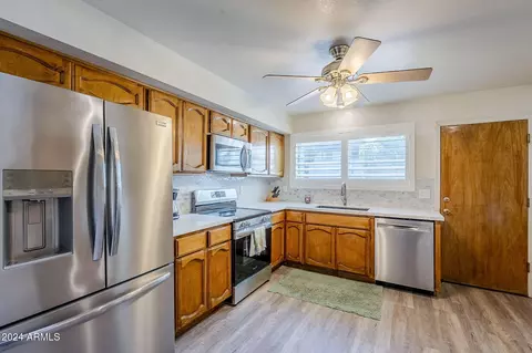 220 E Pinon Way, Gilbert, AZ 85234 photo 18