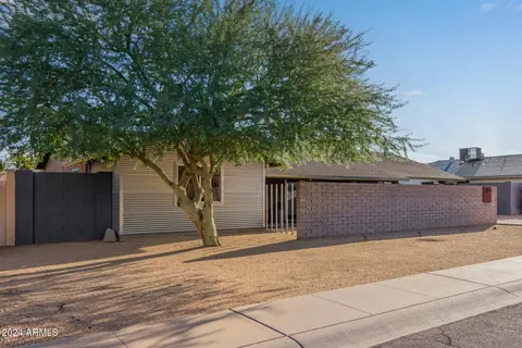3033 E Sierra St, Phoenix, AZ 85028 photo 12