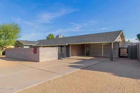 3033 E Sierra St, Phoenix, AZ 85028