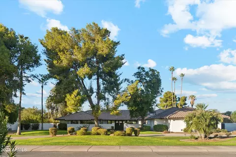 5850 E Berneil Ln, Paradise Valley, AZ 85253