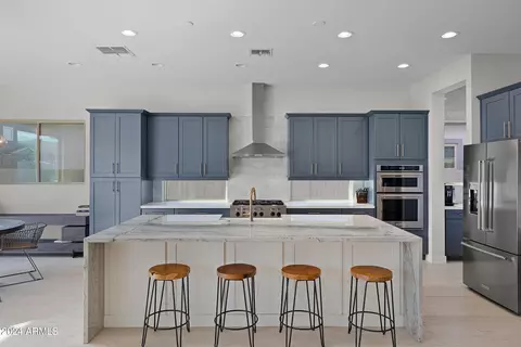 Kitchen - 10161 E Strobe Ave, Mesa, AZ 85212 photo 3 of 7