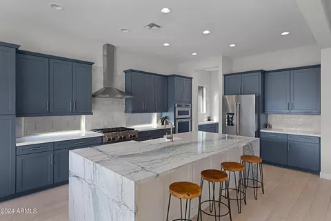 Kitchen - 10161 E Strobe Ave, Mesa, AZ 85212 photo 5 of 7