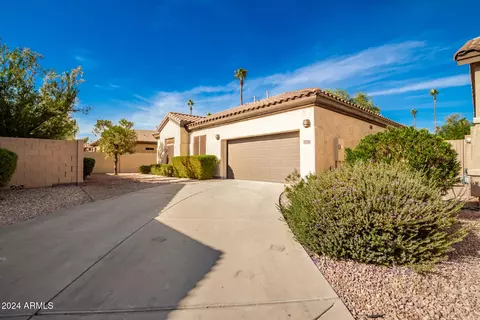 900 E Sheffield Ave, Chandler, AZ 85225