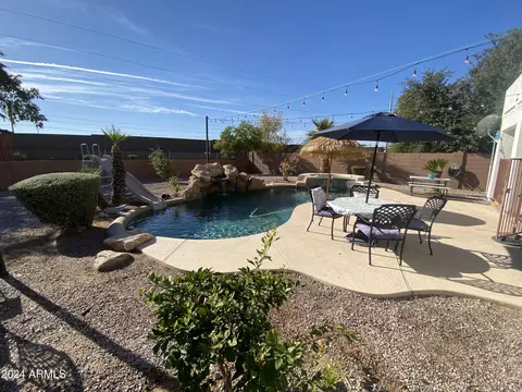 4129 E Redwood Ln, Phoenix, AZ 85048 photo 2