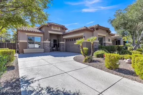 2739 E Sourwood Dr, Gilbert, AZ 85298