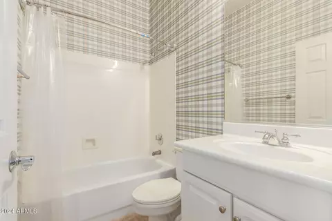 3131 E Legacy Dr #2010, Phoenix, AZ 85042 photo 20
