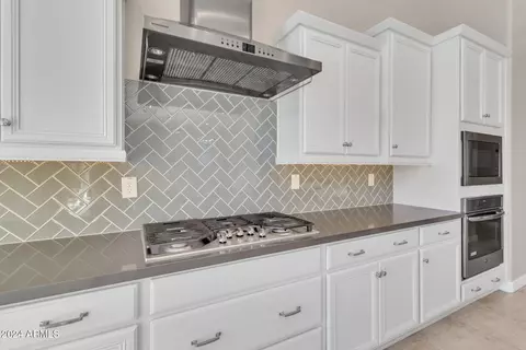Kitchen - 3641 E Fountain St, Mesa, AZ 85205 photo 3 of 4