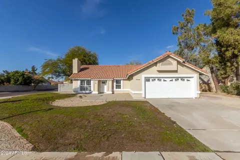 7526 W Sweetwater Ave, Peoria, AZ 85381