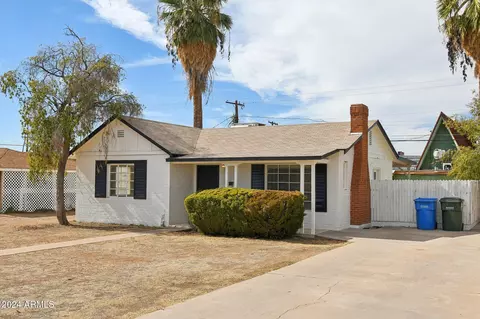 4008 N 32nd Pl, Phoenix, AZ 85018