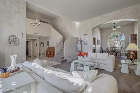 4014 E Summerhaven Dr, Phoenix, AZ 85044 photo 8