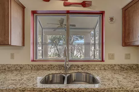 4014 E Summerhaven Dr, Phoenix, AZ 85044 photo 13
