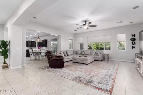 3066 E Kingbird Dr, Gilbert, AZ 85297 photo 7