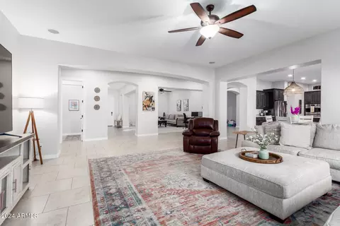 3066 E Kingbird Dr, Gilbert, AZ 85297 photo 8