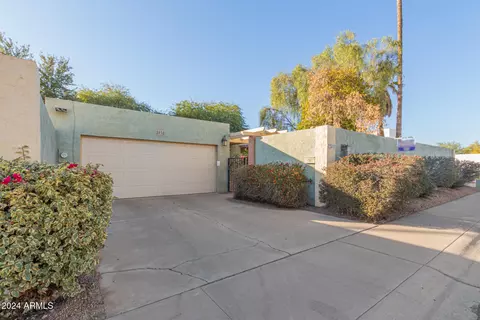 2410 S Clark Dr, Tempe, AZ 85282
