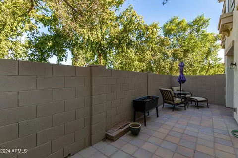 2840 E Dunbar Dr, Phoenix, AZ 85042 photo 23