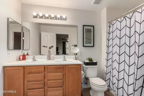 2840 E Dunbar Dr, Phoenix, AZ 85042 photo 16