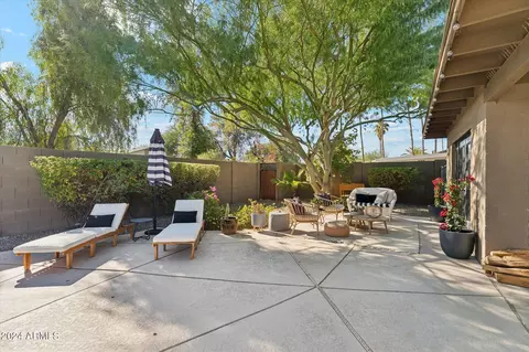 3927 E Paradise Dr, Phoenix, AZ 85028 photo 26