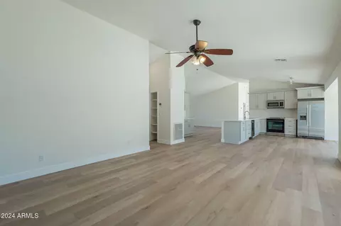 4401 E Betty Elyse Ln, Phoenix, AZ 85032 photo 19