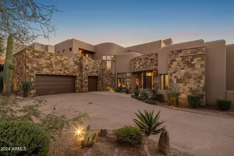 10787 E Sutherland Way, Scottsdale, AZ 85262