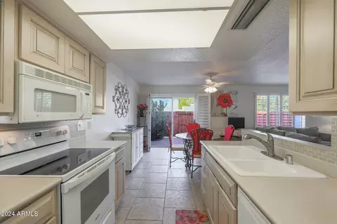 13223 N 3rd Pl, Phoenix, AZ 85022 photo 14