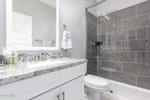 Bath - 10643 E Twister Ave, Mesa, AZ 85212 photo 4 of 4